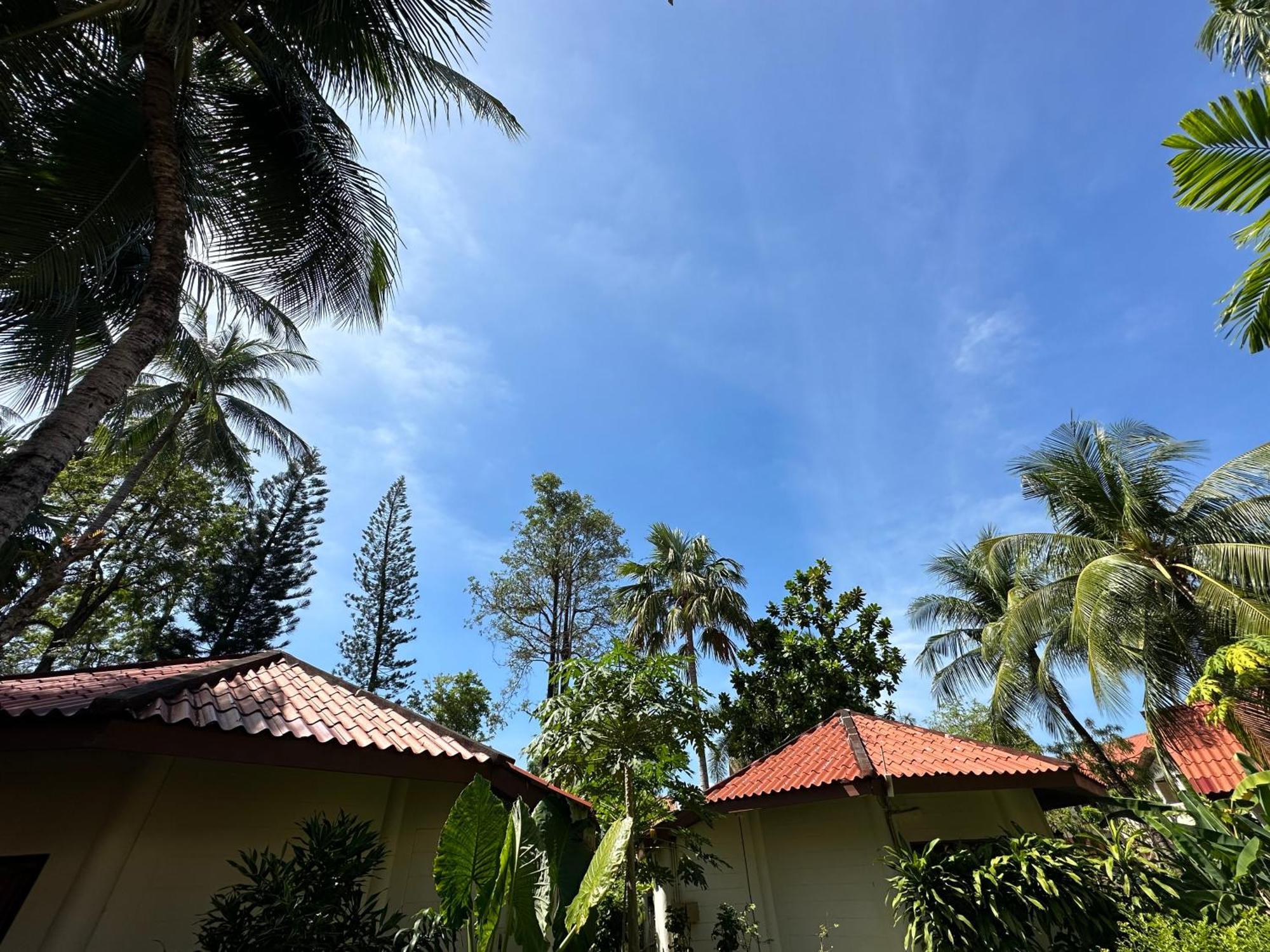Phuket Leelavadee Hua Ting Resort Patong Exteriör bild