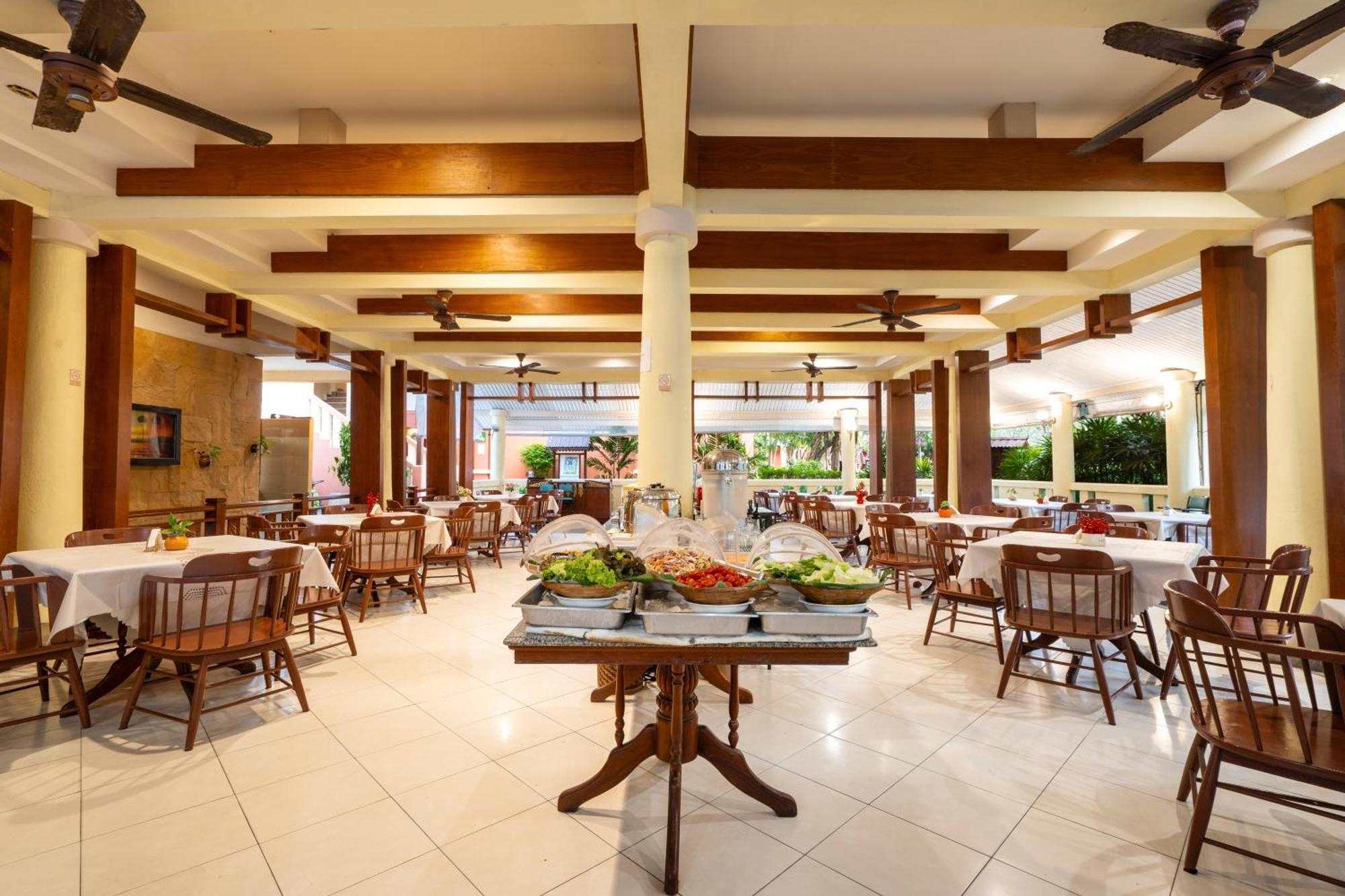 Phuket Leelavadee Hua Ting Resort Patong Exteriör bild
