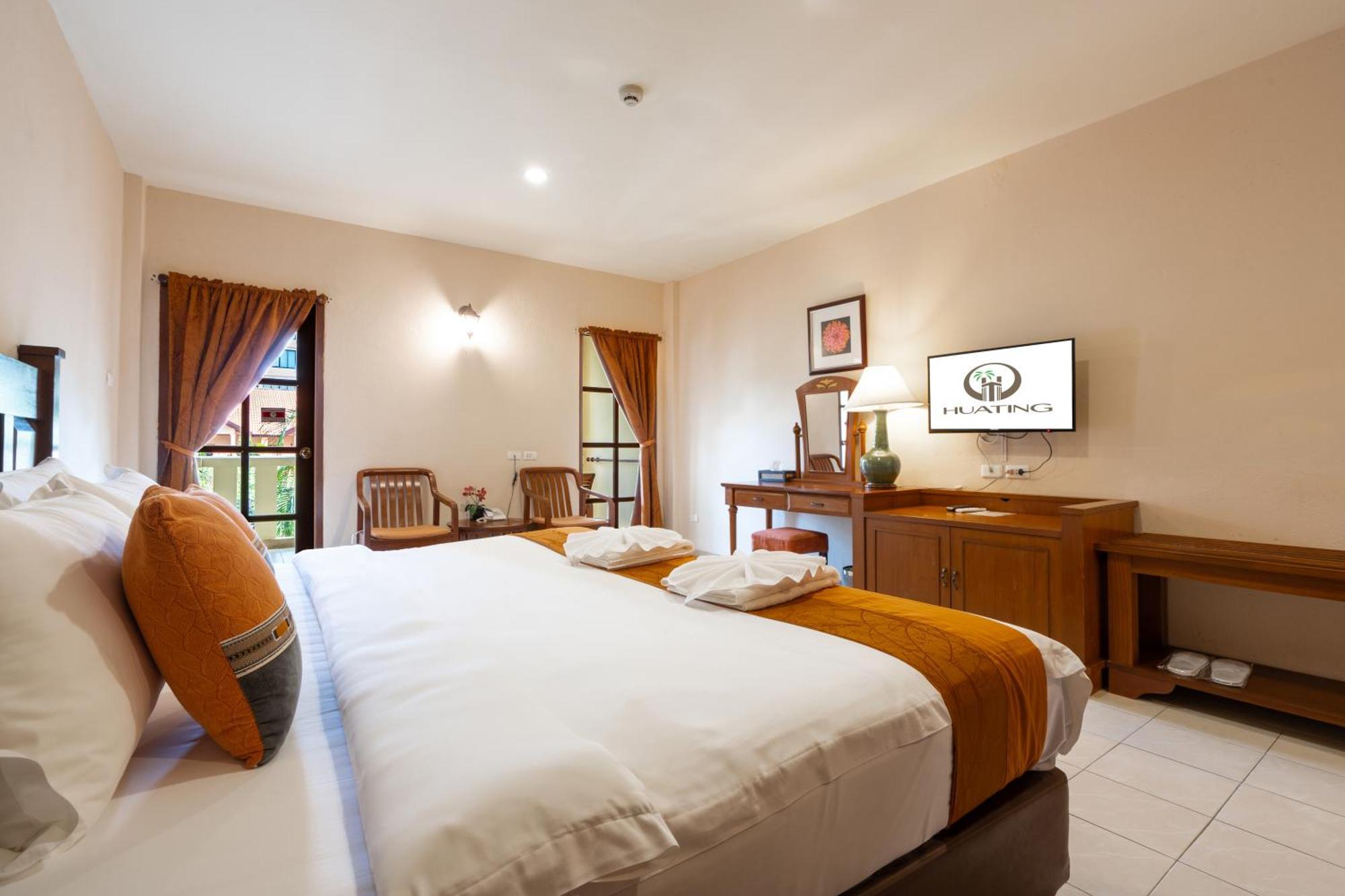Phuket Leelavadee Hua Ting Resort Patong Exteriör bild