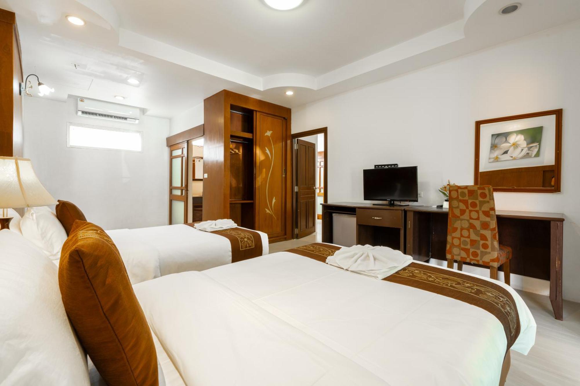Phuket Leelavadee Hua Ting Resort Patong Exteriör bild